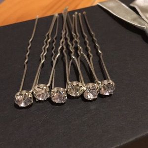 Claire’s Rhinestone hair pins